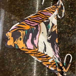 maaji swim bottoms- small- used- reversible